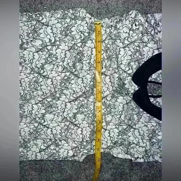 zara  crochet top Sz S Preppy Romantic Boho Split Neck Sleeveless - Picture 3 of 6